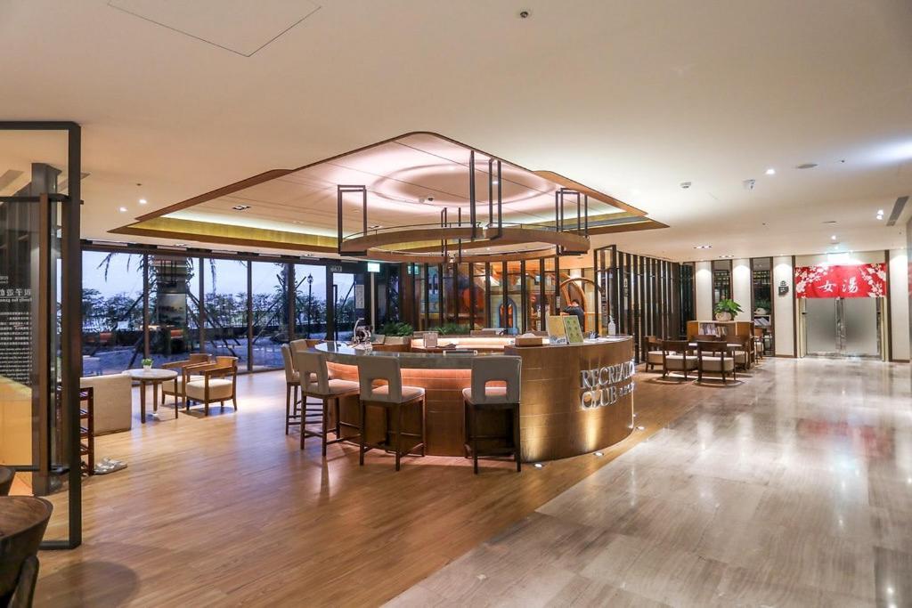 Cuncyue Hot Spring Resort Luodong Exterior foto The lounge at the airport