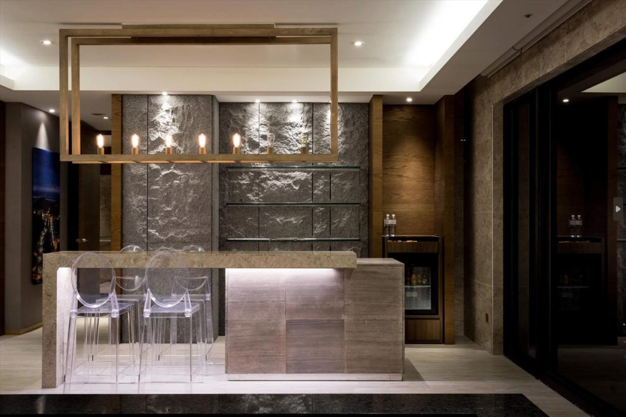 Cuncyue Hot Spring Resort Luodong Habitación foto A kitchen in a private house