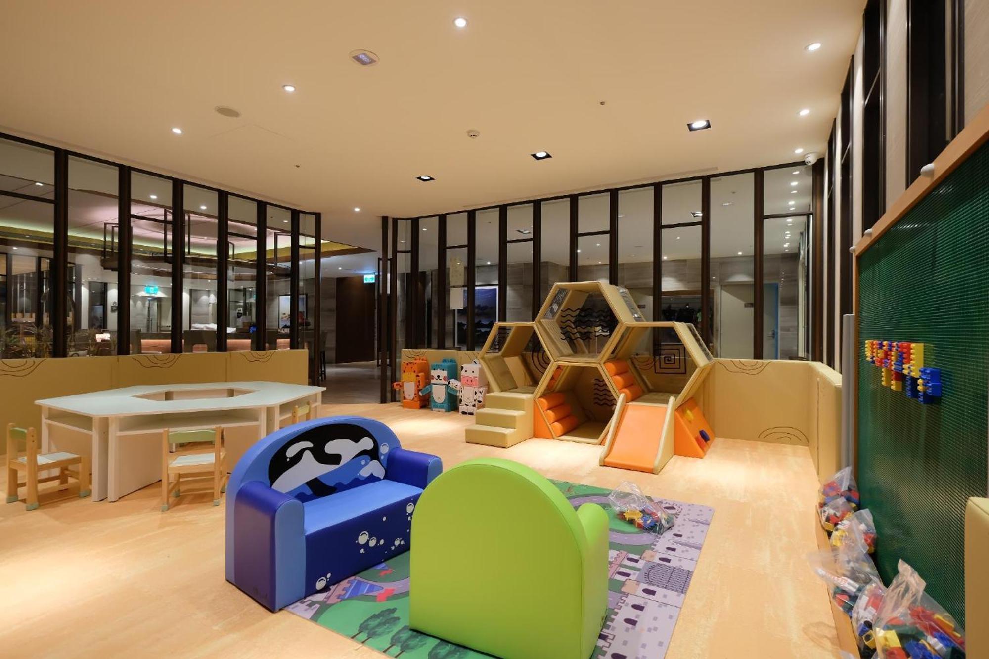 Cuncyue Hot Spring Resort Luodong Exterior foto The Children's Club at the Renaissance Hotel, Bangkok